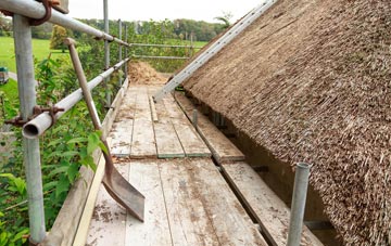 advantages of Castle Eaton thatch roofing